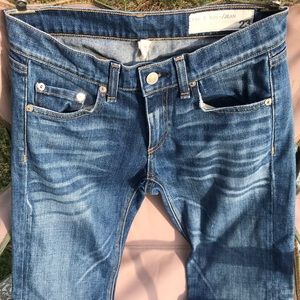 Brand new pair of Rag and Bone jeans size 23